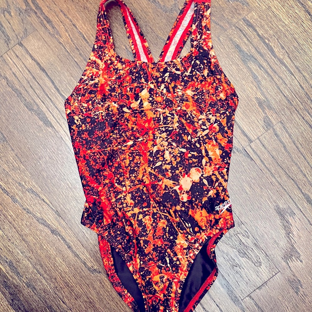 Girl’s Speedo One-Piece Swimsuit. Size tag removed - but is a size 10. EUC.